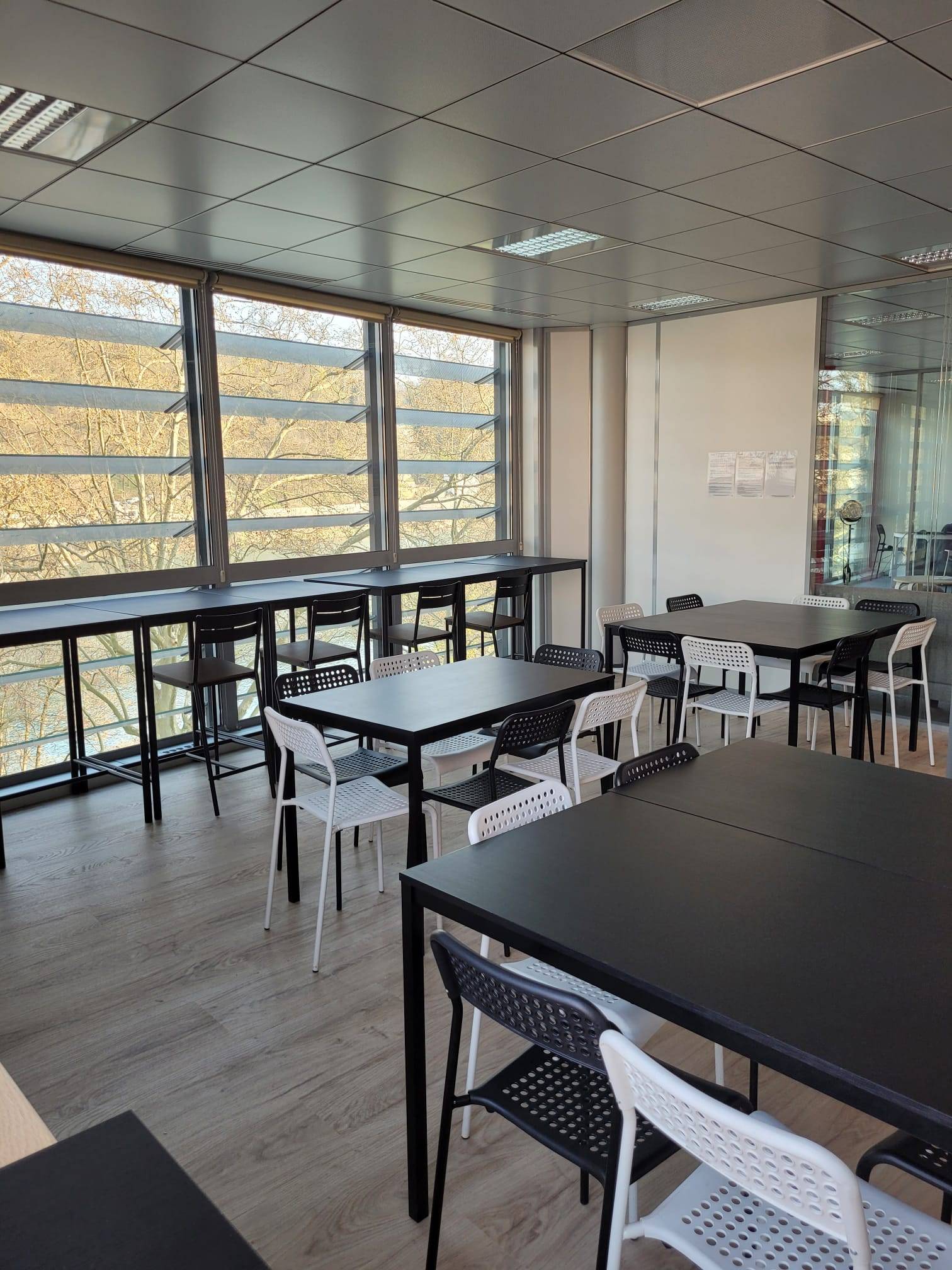 Photographie d'un centre de formation en rénovation à Lyon