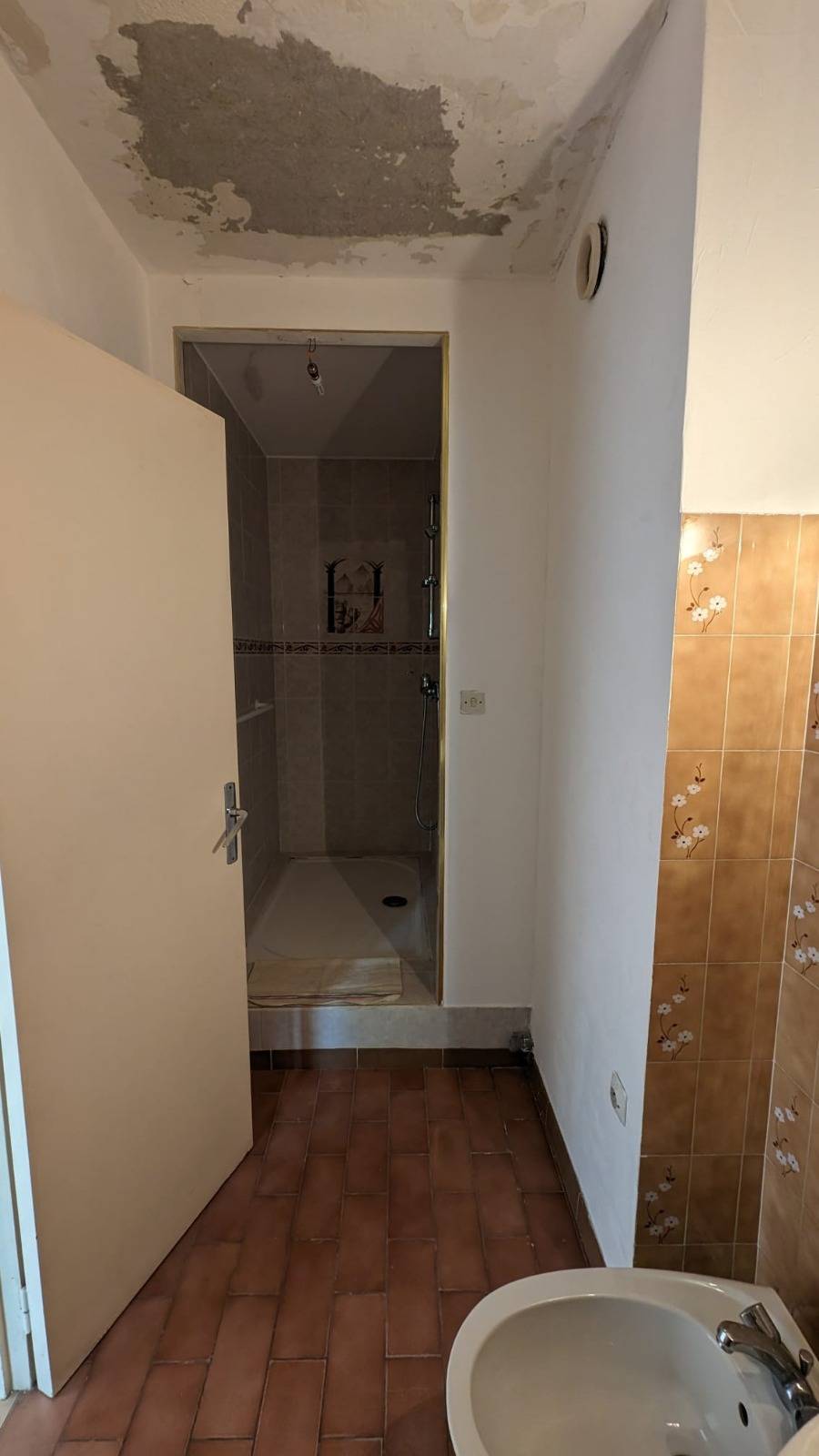 Rénovation et division d’un appartement de 100 m² en une colocation pour 5 personnes à Lyon